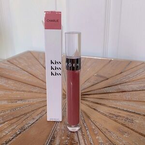 NWT Full Size (3ml) RÒEN Kiss My Liquid Lip Balm in Charlie.
